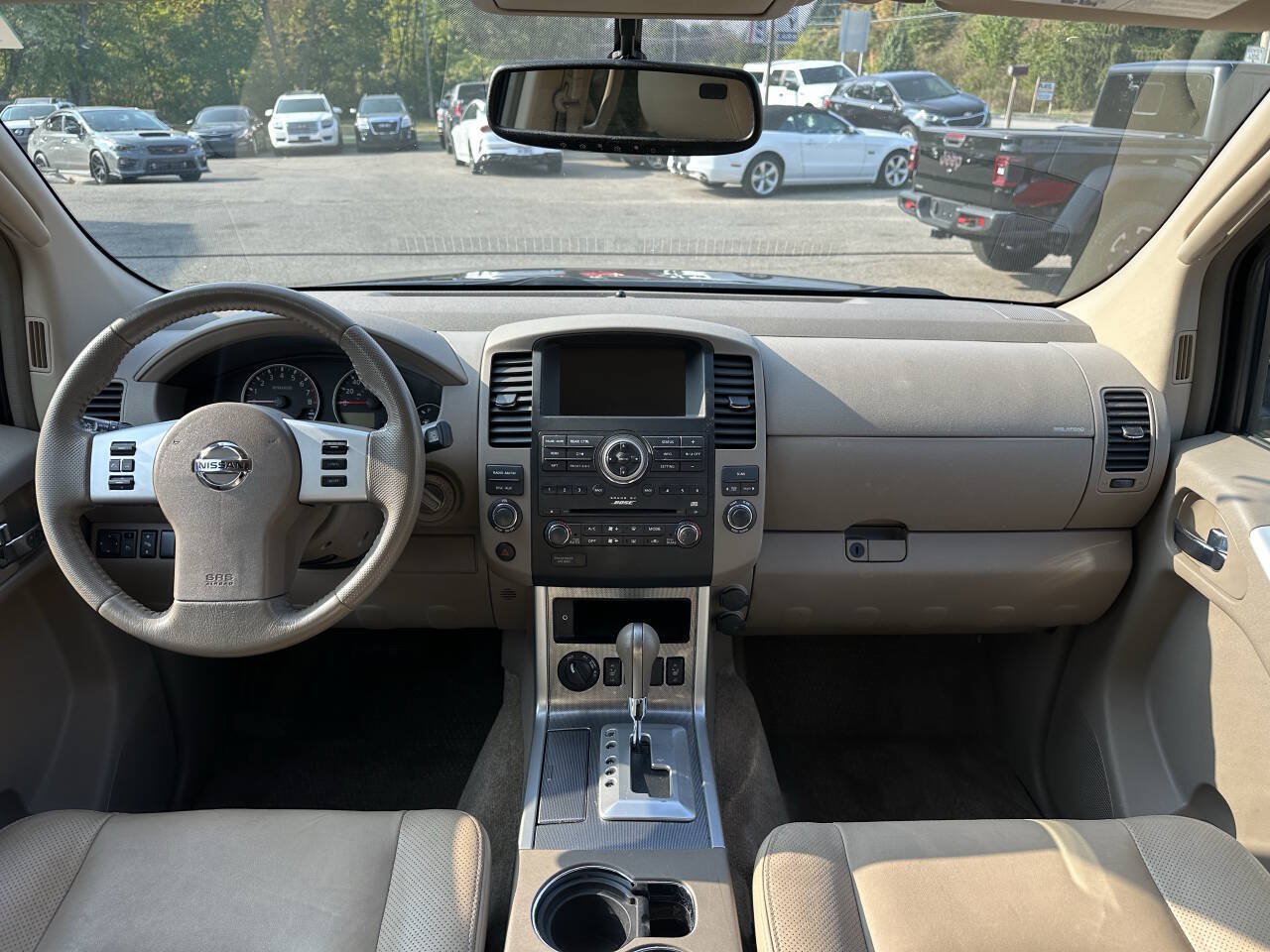 Used 2011 Nissan Pathfinder Silver AWD/4WD image 28