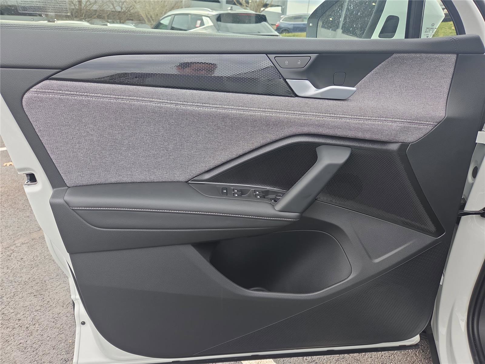 New 2026 Volkswagen Tiguan S image 12