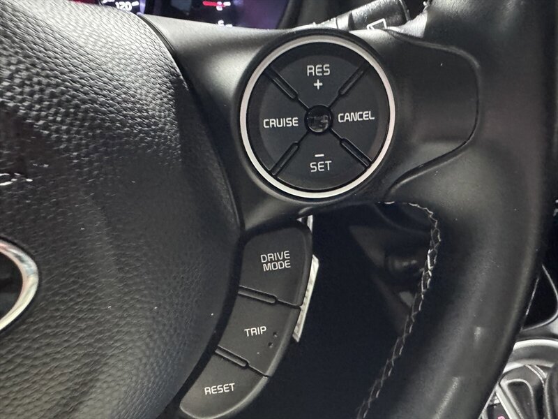 Used 2018 Kia Soul + image 21