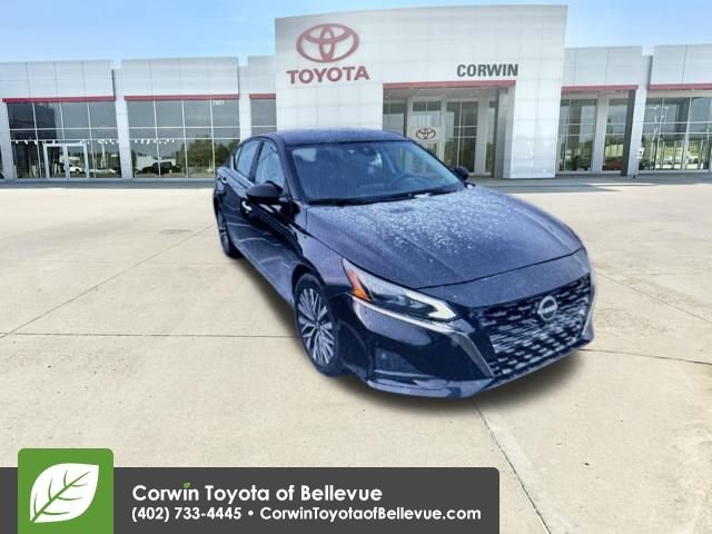 Used 2025 Nissan Altima 2.5 SV