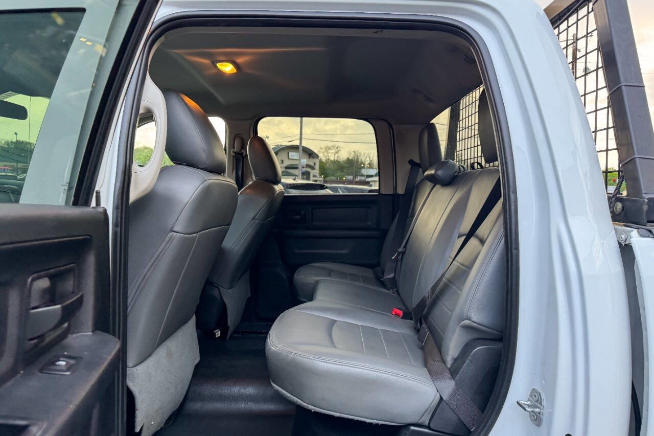 Used 2017 RAM 3500 Tradesman image 13