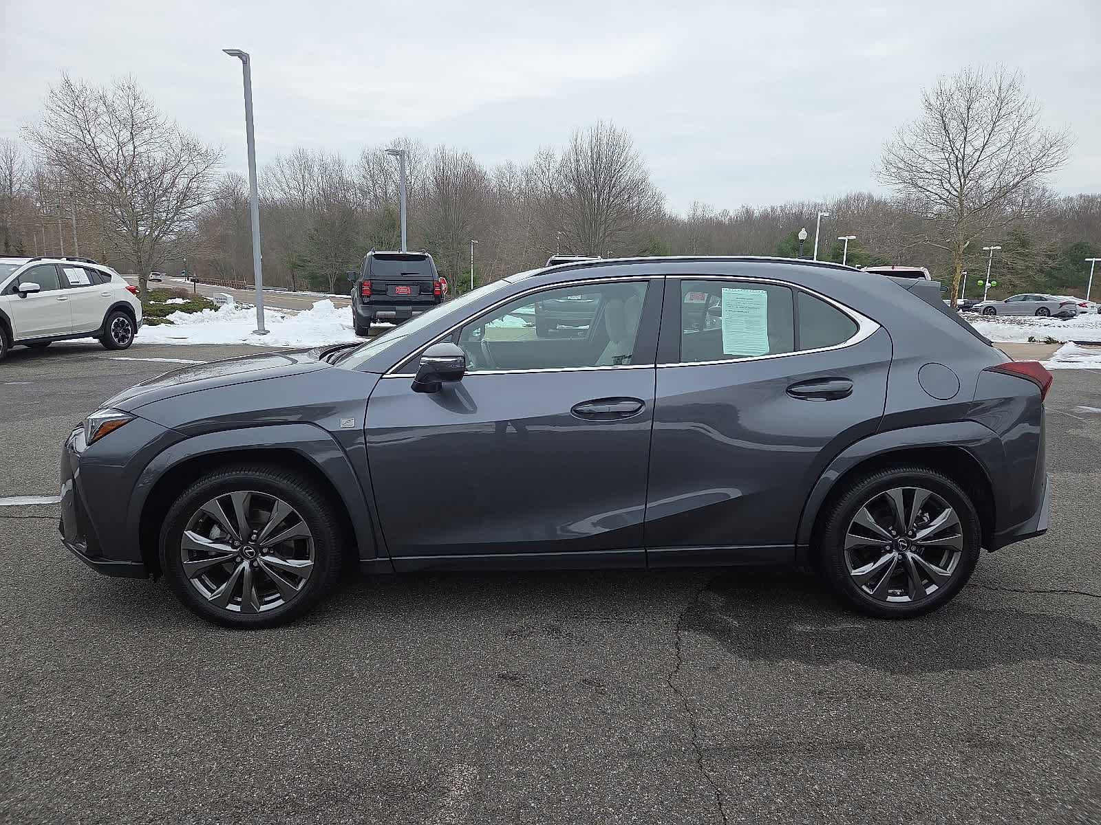 Used 2024 Lexus UX 250h F Sport image 8