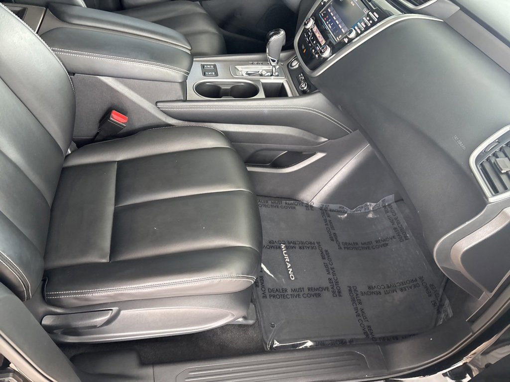 Used 2024 Nissan Murano SV image 34
