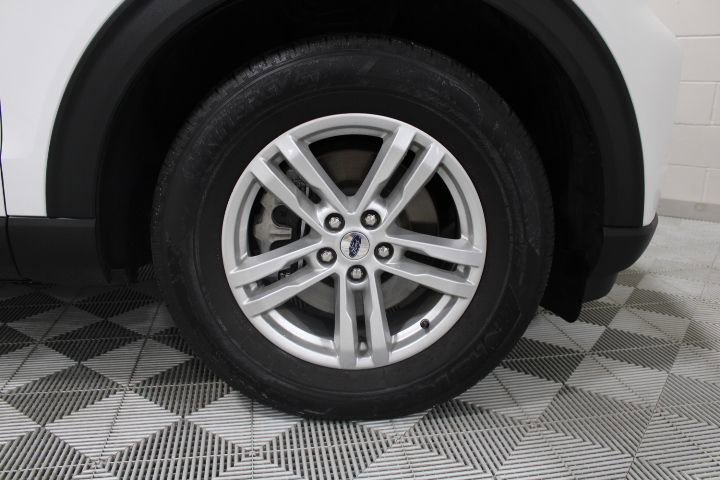 Used 2022 Ford Explorer XLT w/ Equipment Group 202A image 37