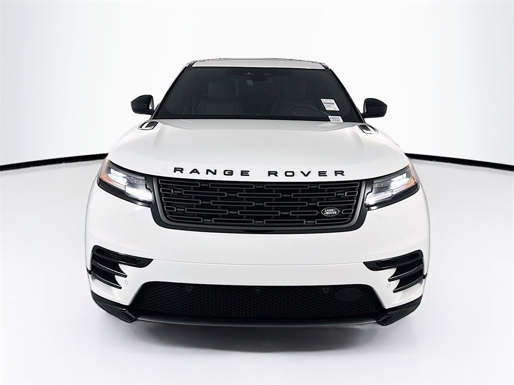 New 2026 Land Rover Range Rover Velar Dynamic SE image 2