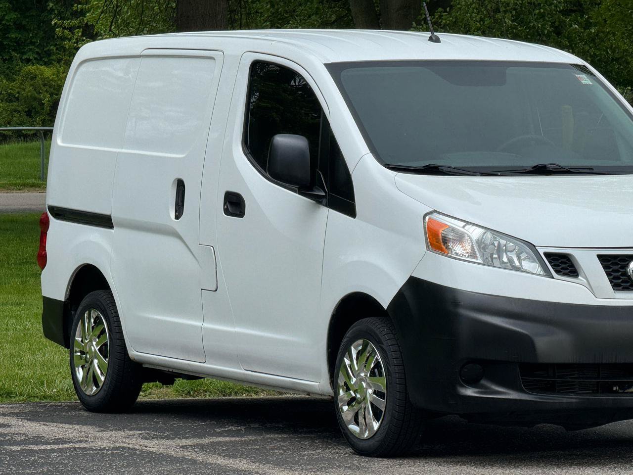 Used 2013 Nissan NV200 S w/ Cruise Control Pkg FWD image 15