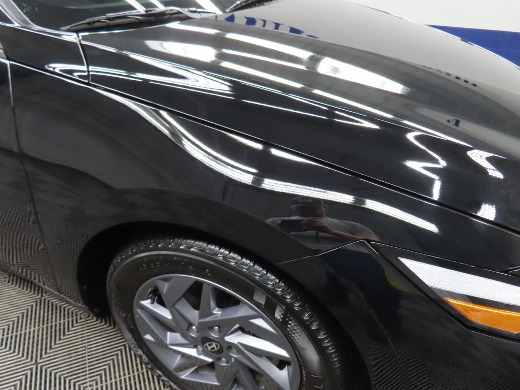 Used 2024 Hyundai Elantra SEL FWD image 30