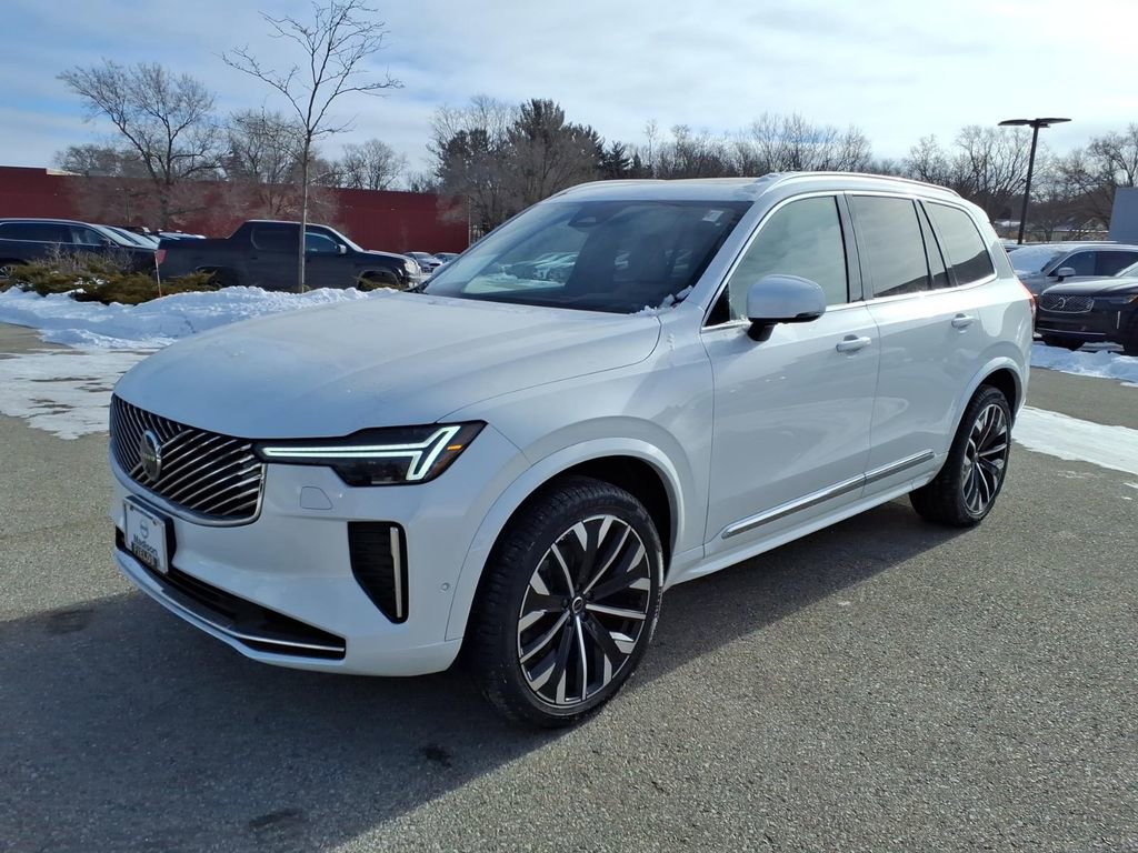 Certified 2026 Volvo XC90 B6 Ultra w/ Protection Package image 1