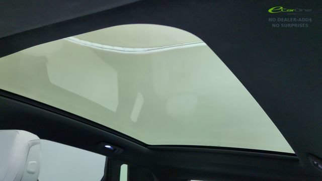 Used 2024 Cadillac Lyriq Luxury RWD image 58