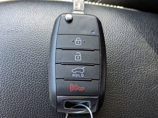 Used 2018 Kia Soul + image 26