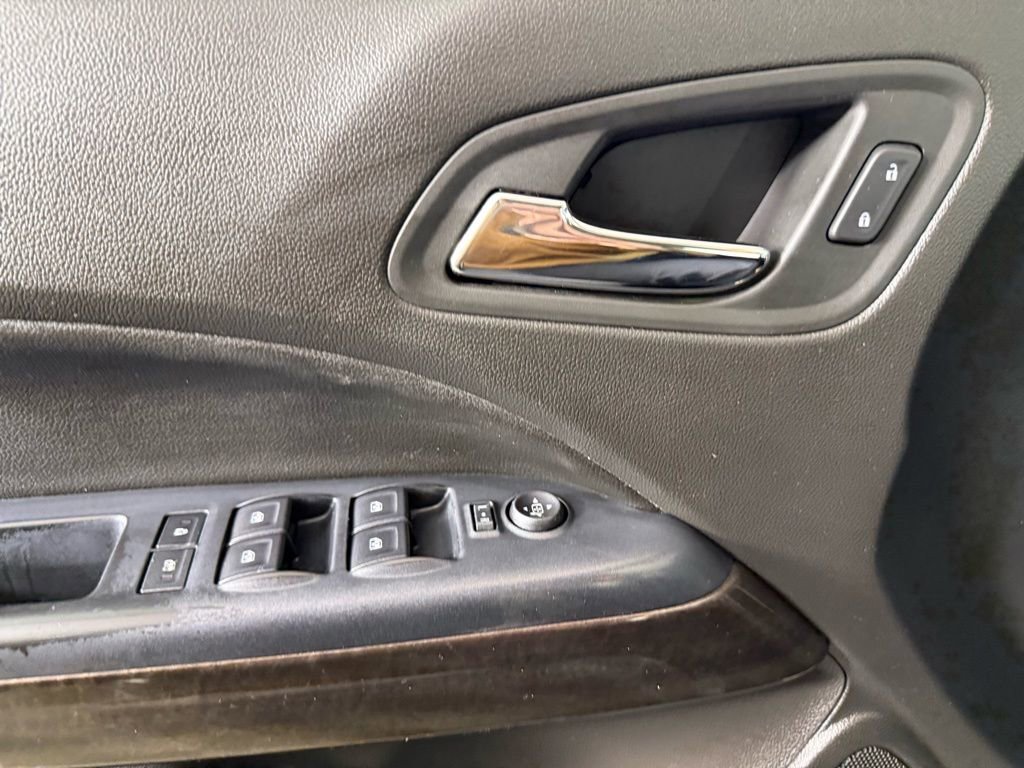 Used 2016 GMC Canyon SLT w/ Driver Alert Package image 16