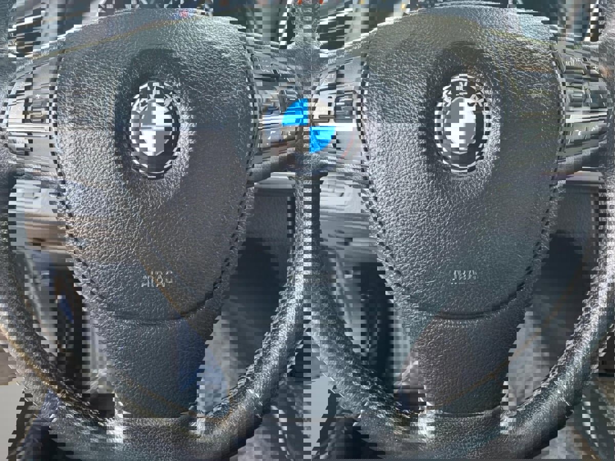 Used 2010 BMW 750Li image 15