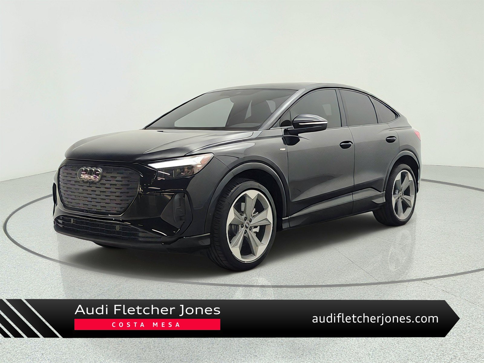 Used 2024 Audi Q4 e-tron Premium Plus w/ Premium Plus AWD/4WD image 1