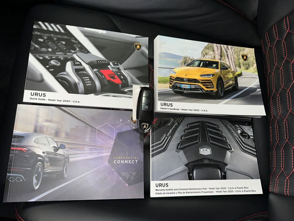 Used 2020 Lamborghini Urus image 19