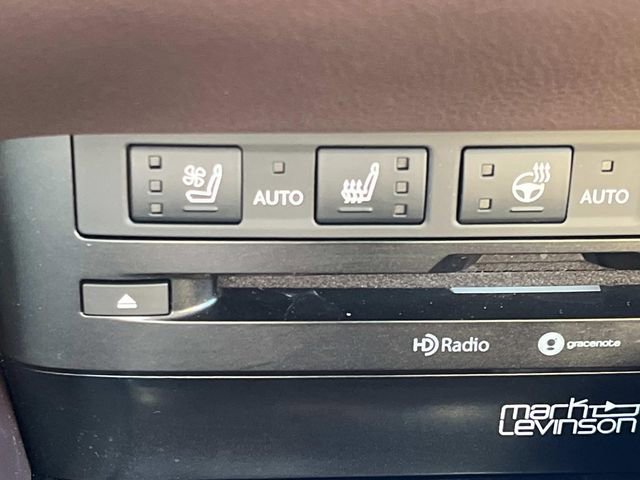Used 2021 Lexus ES 350 Ultra Luxury w/ Accessory Package 2 FWD image 40