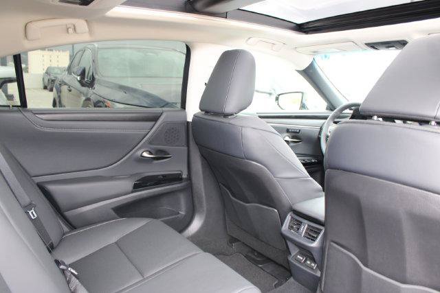 Certified 2025 Lexus ES 350 w/ Premium Package FWD image 7