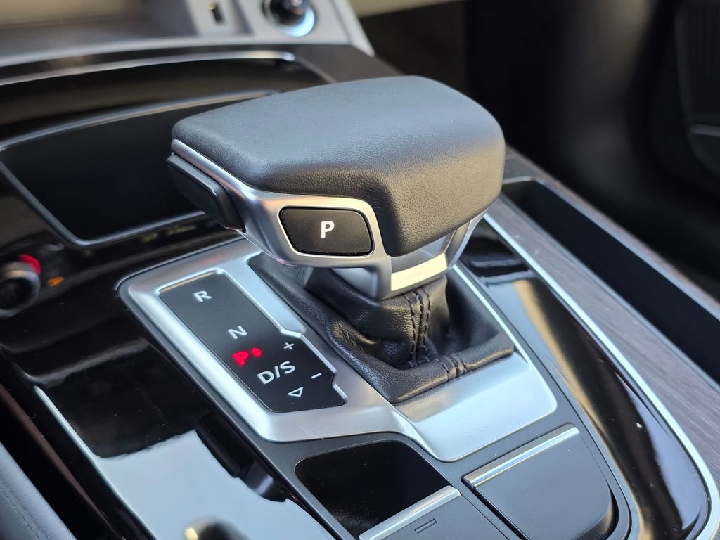 Used 2024 Audi Q5 2.0T Premium Plus image 40