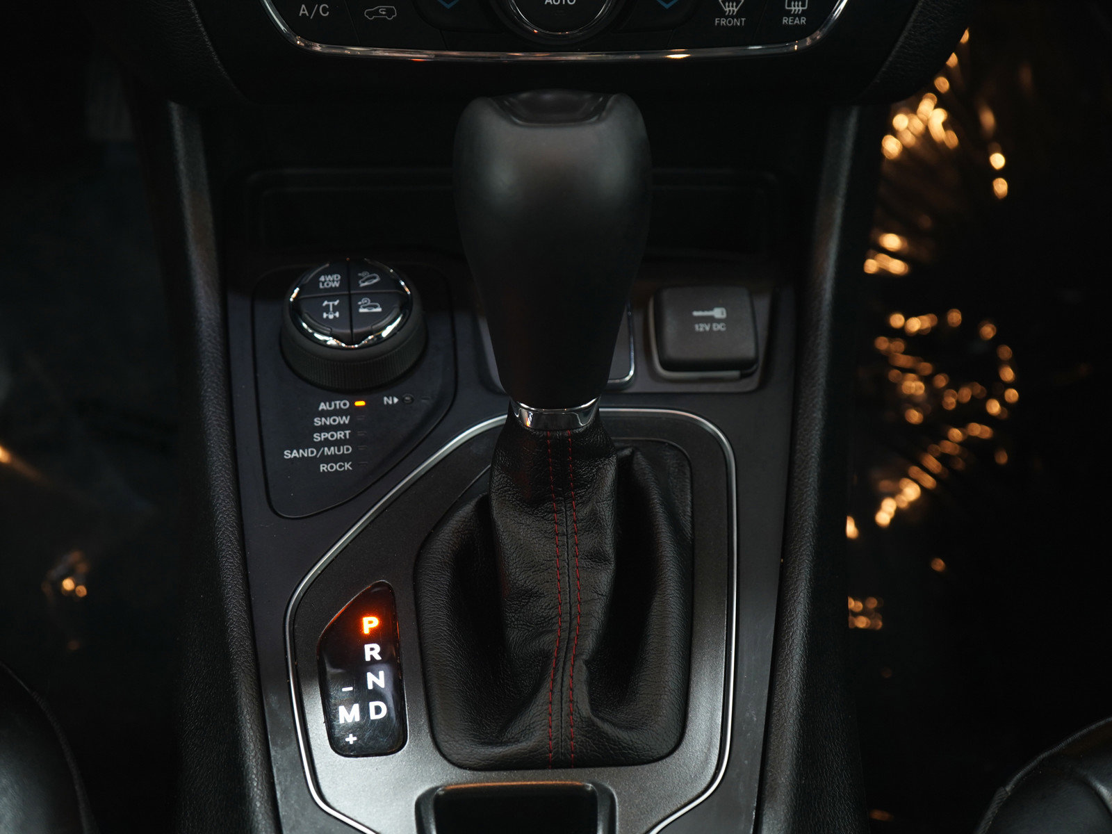 Used 2021 Jeep Cherokee Trailhawk image 20