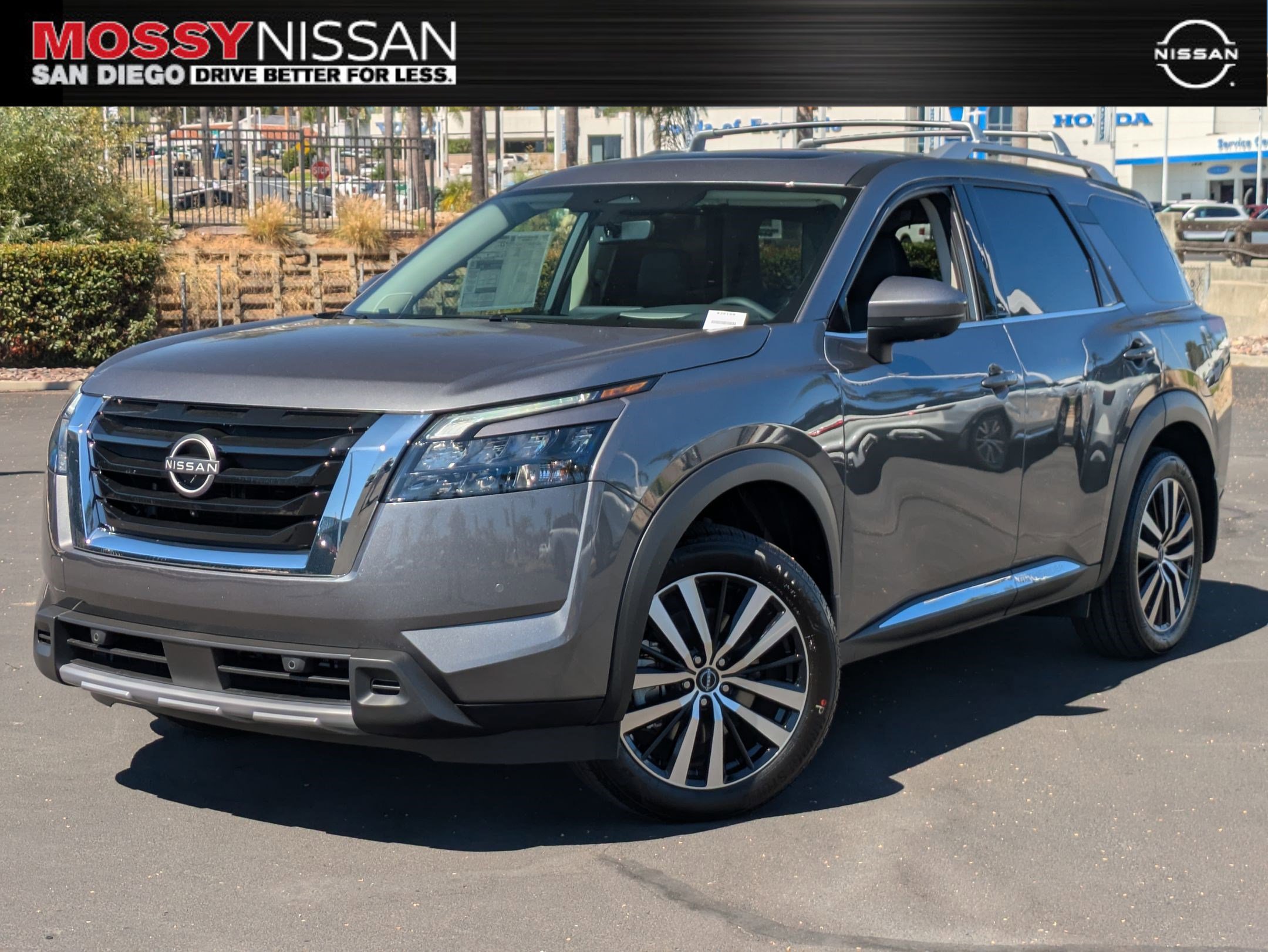 New 2025 Nissan Pathfinder Platinum w/ Cargo Package image 1