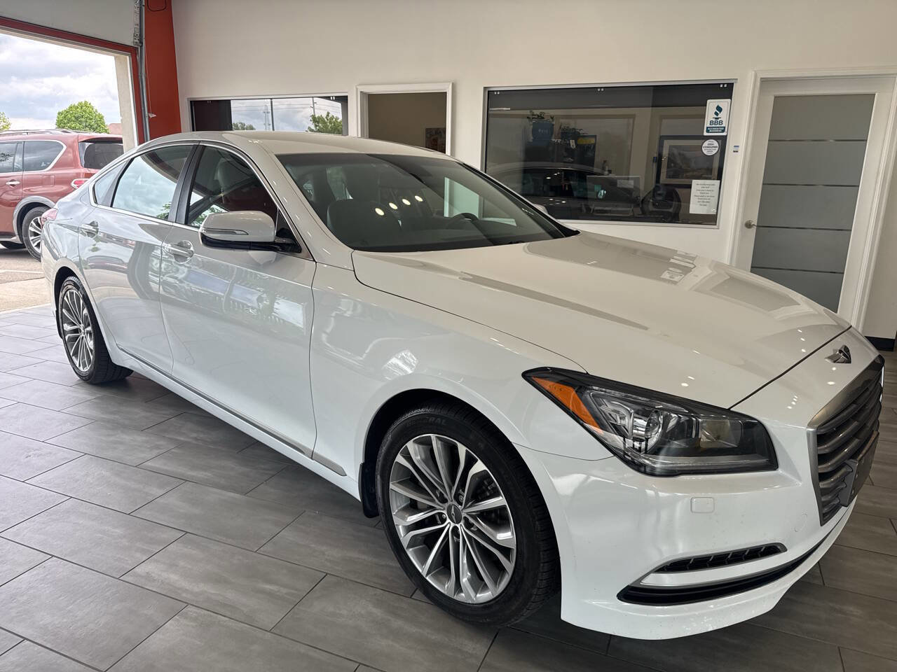 Used 2015 Hyundai Genesis 3.8 AWD/4WD image 3