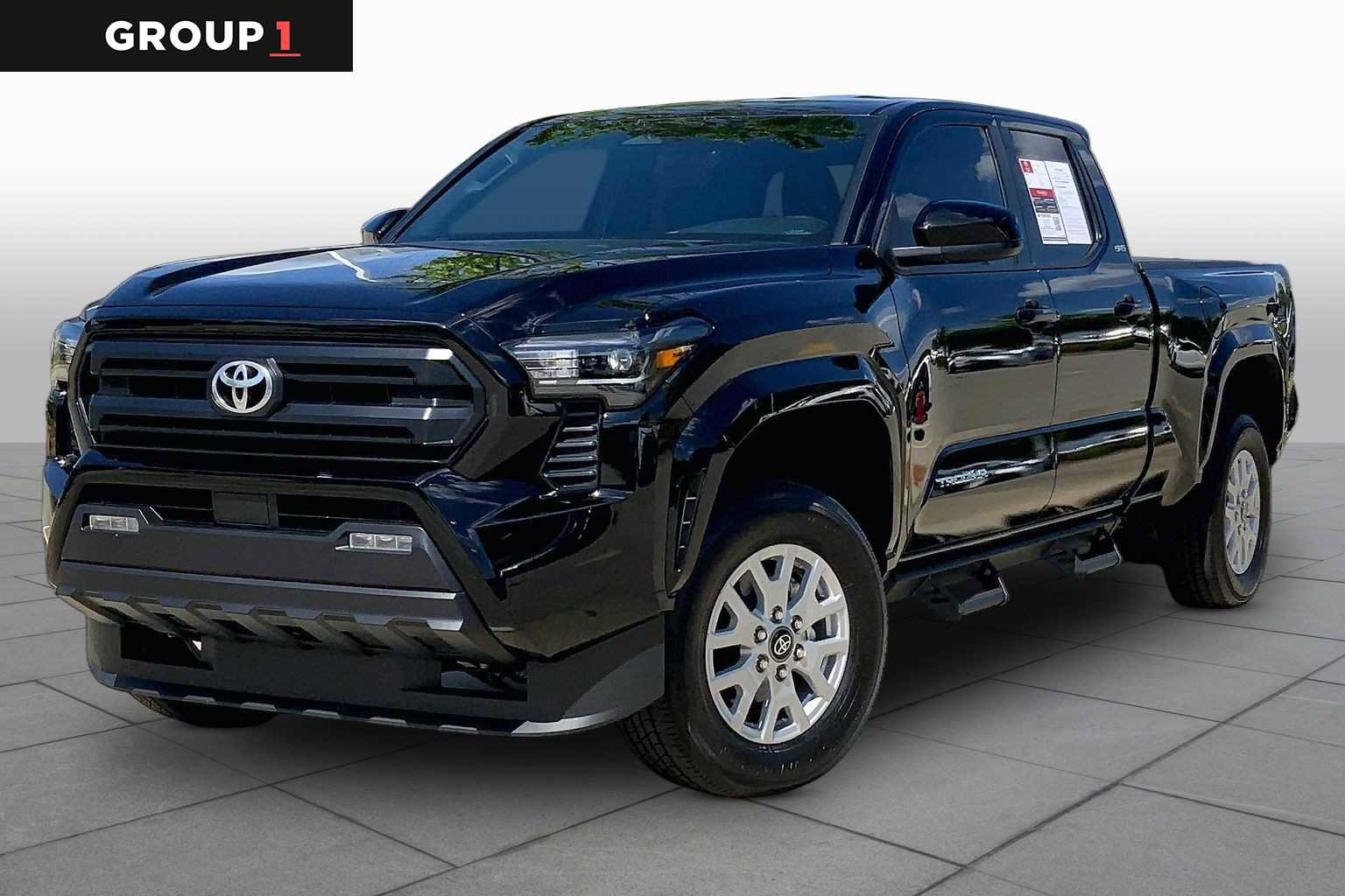 Used 2024 Toyota Tacoma SR5 AWD/4WD image 1
