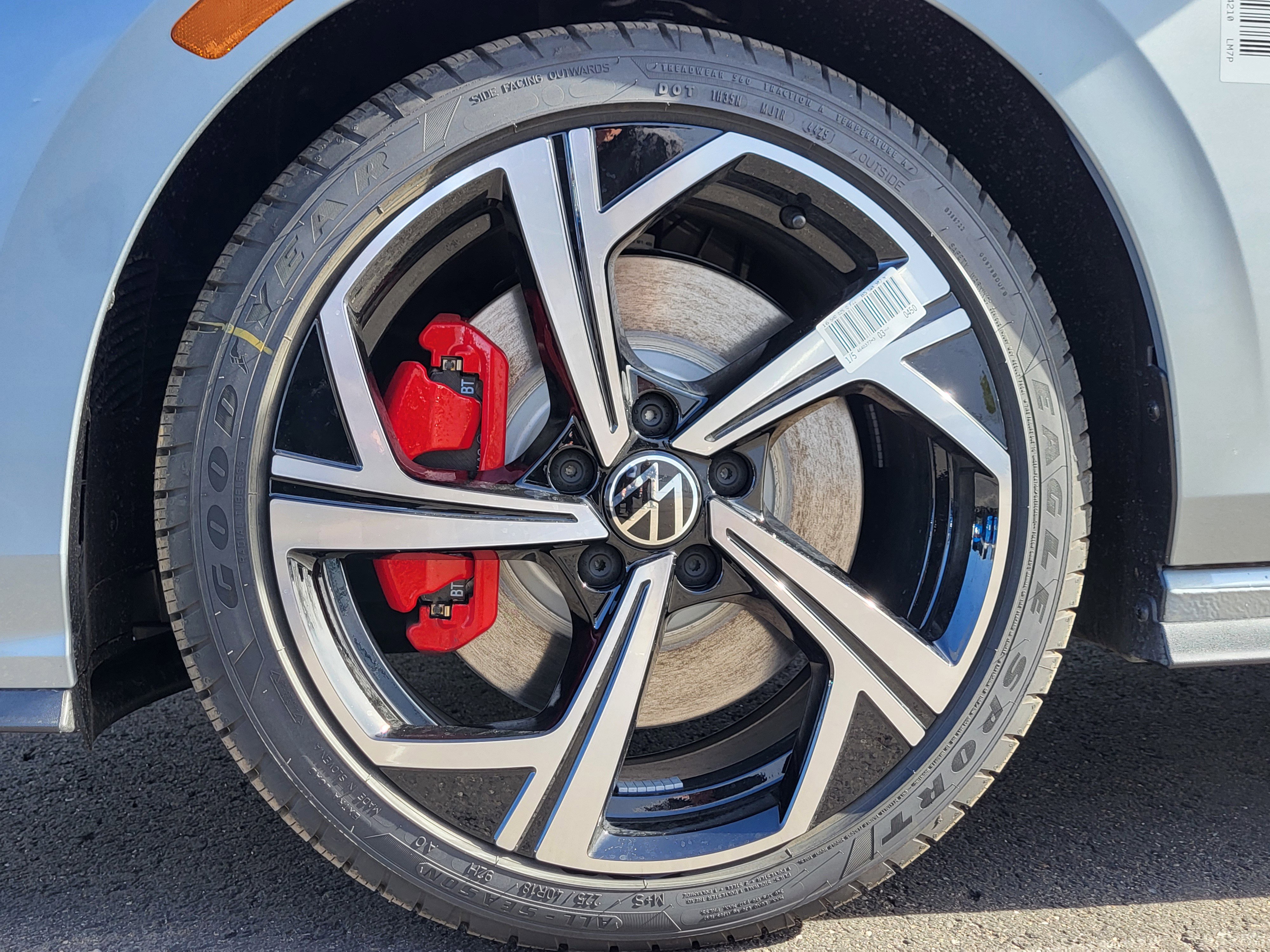 New 2026 Volkswagen GTI SE image 26