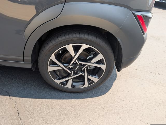 Used 2023 Hyundai Kona Limited w/ Cargo Package AWD/4WD image 22