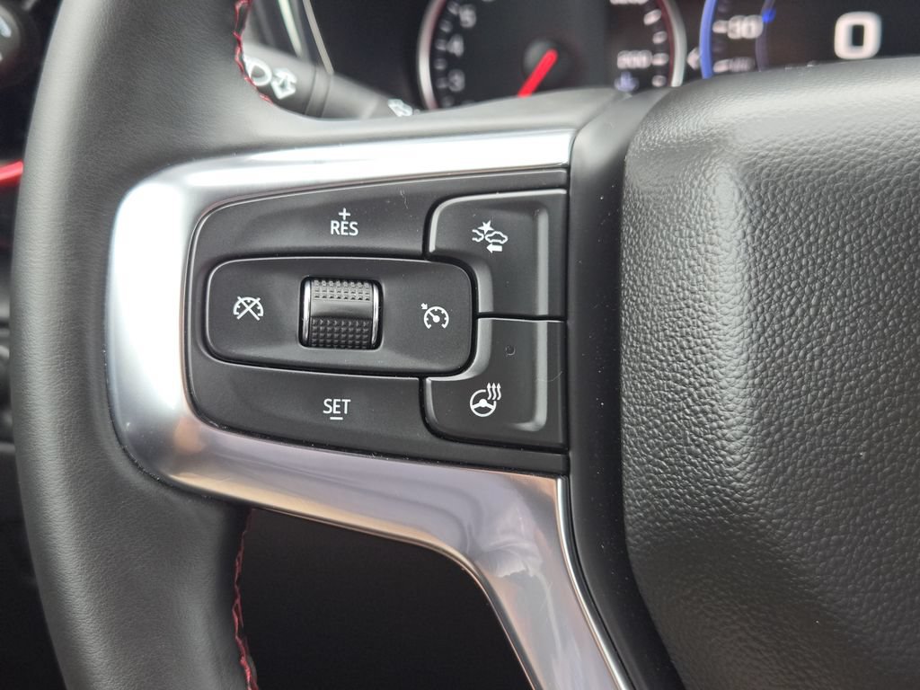 Used 2025 Chevrolet Blazer RS FWD image 28