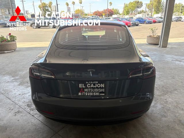 Used 2017 Tesla Model 3 Long Range RWD image 4