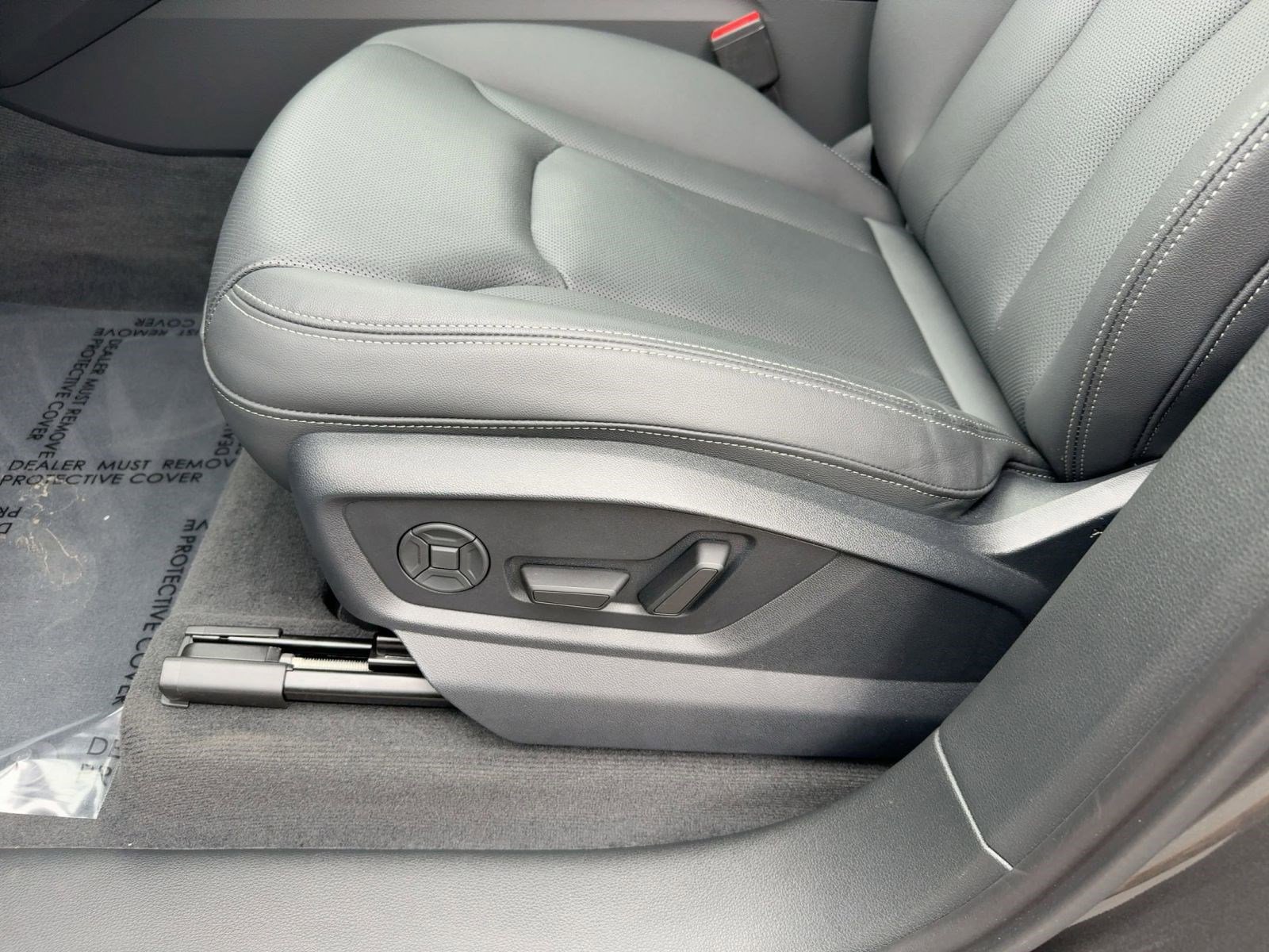 Used 2025 Audi Q7 2.0T Premium Plus w/ Premium Plus Package image 13