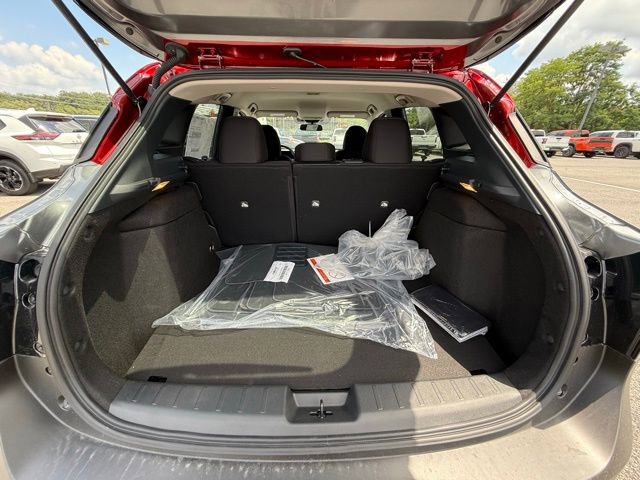 New 2025 Nissan Kicks SV image 14