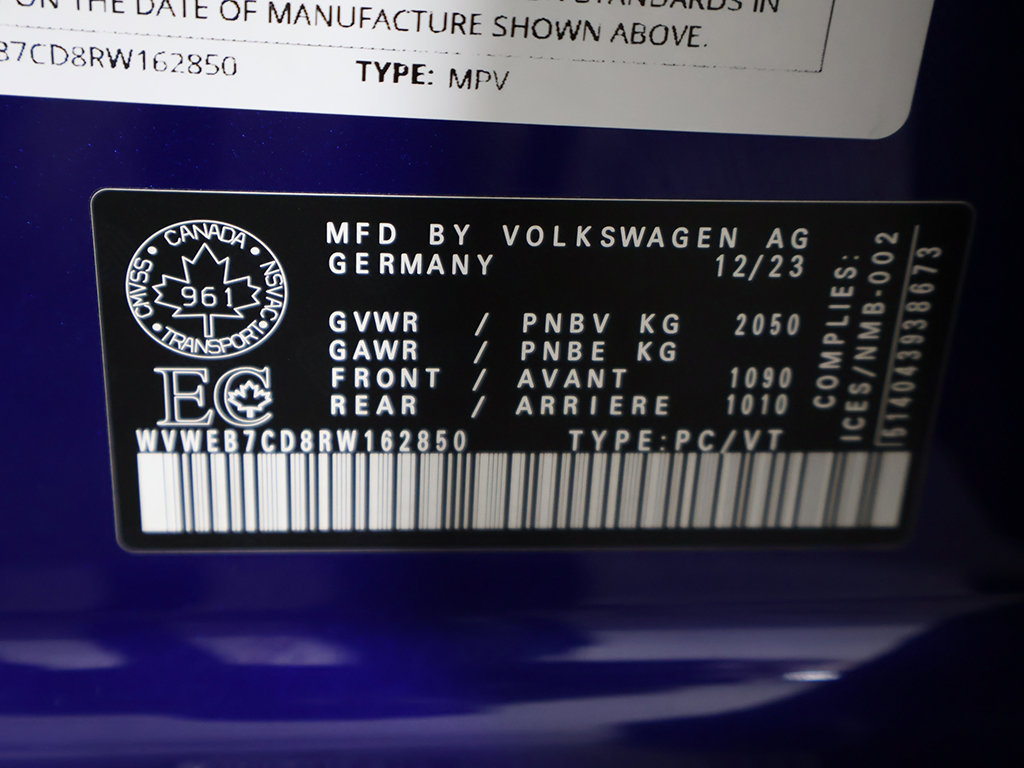 Used 2024 Volkswagen Golf R AWD/4WD image 61
