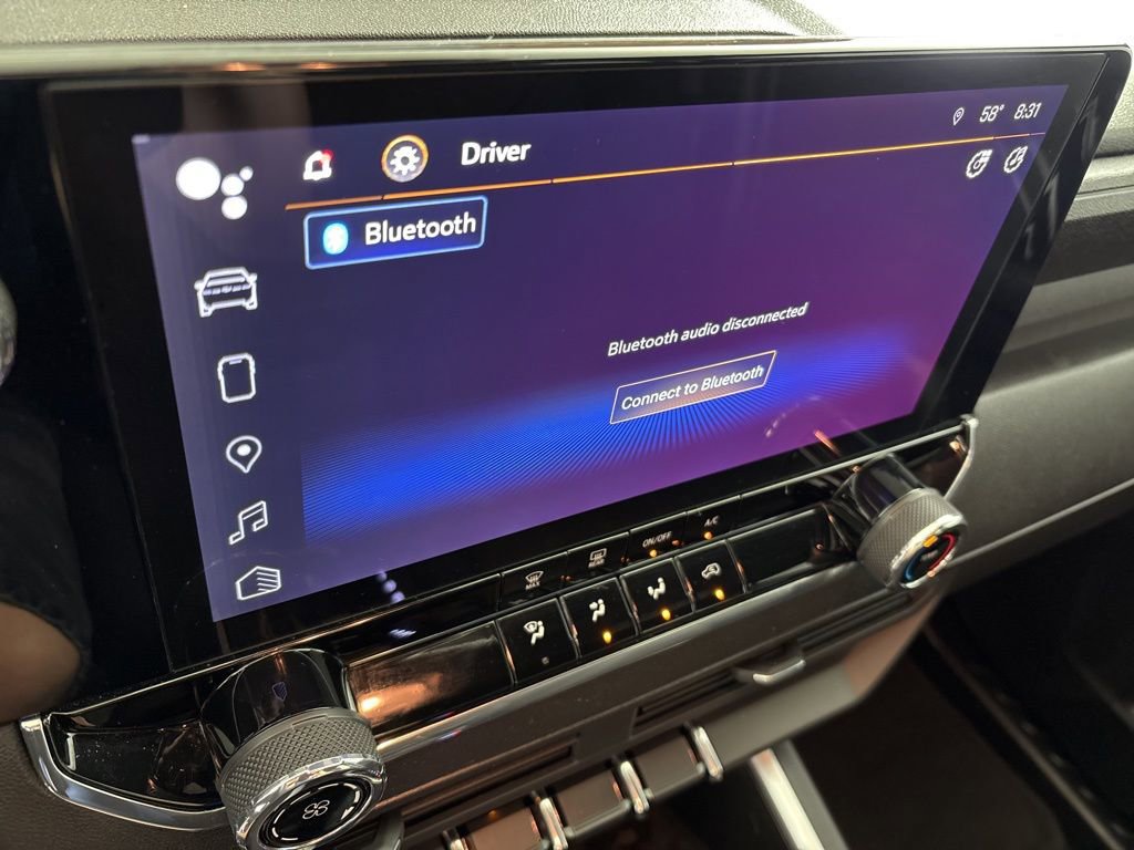 Used 2023 Chevrolet Colorado Trail Boss w/ Technology Package image 36