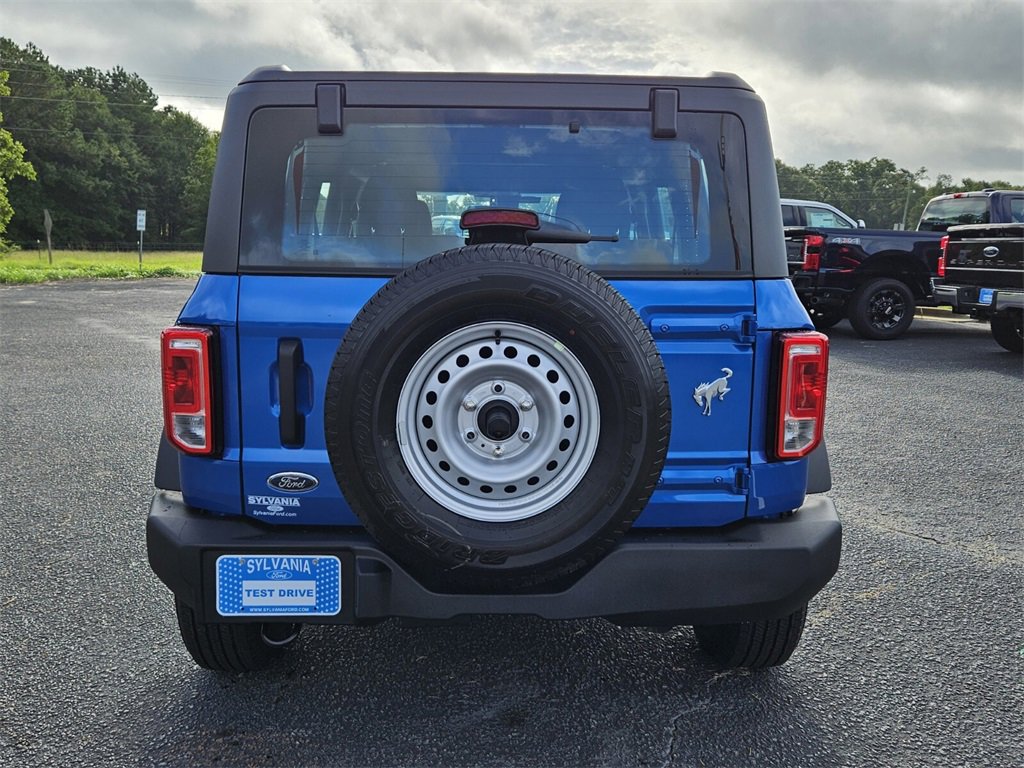New 2025 Ford Bronco 4-Door image 9