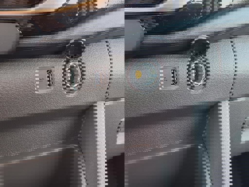 New 2025 Ford Transit 350 XLT image 11