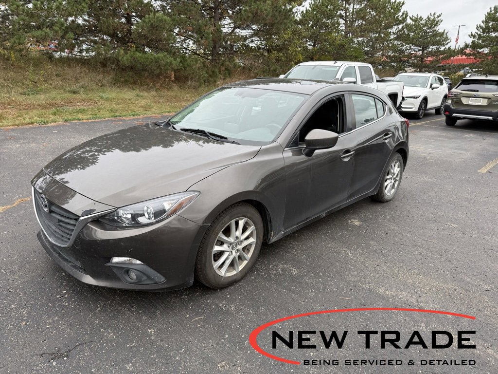 Used 2016 MAZDA MAZDA3 i Touring w/ Popular Equipment Package image 1
