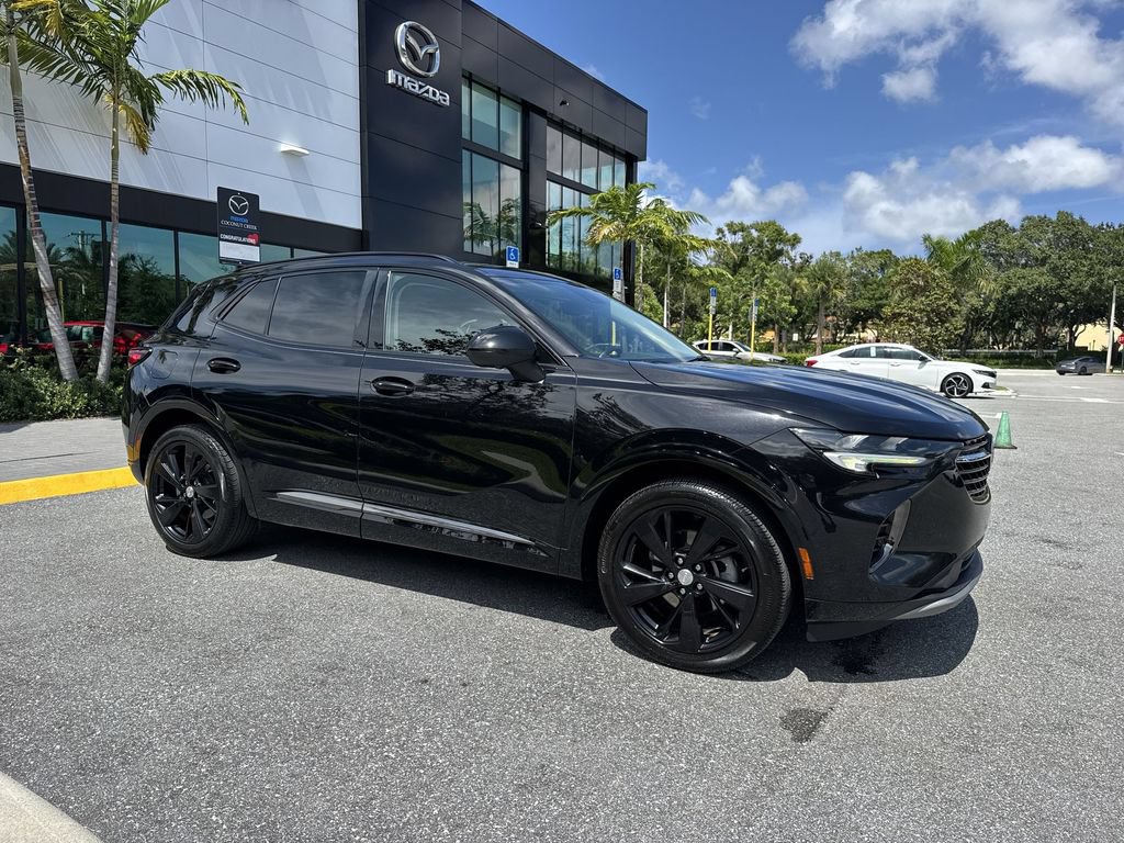 Used 2021 Buick Envision Essence w/ Technology Package I FWD image 6