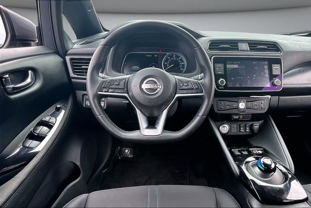 Certified 2025 Nissan Leaf SV Plus FWD image 8