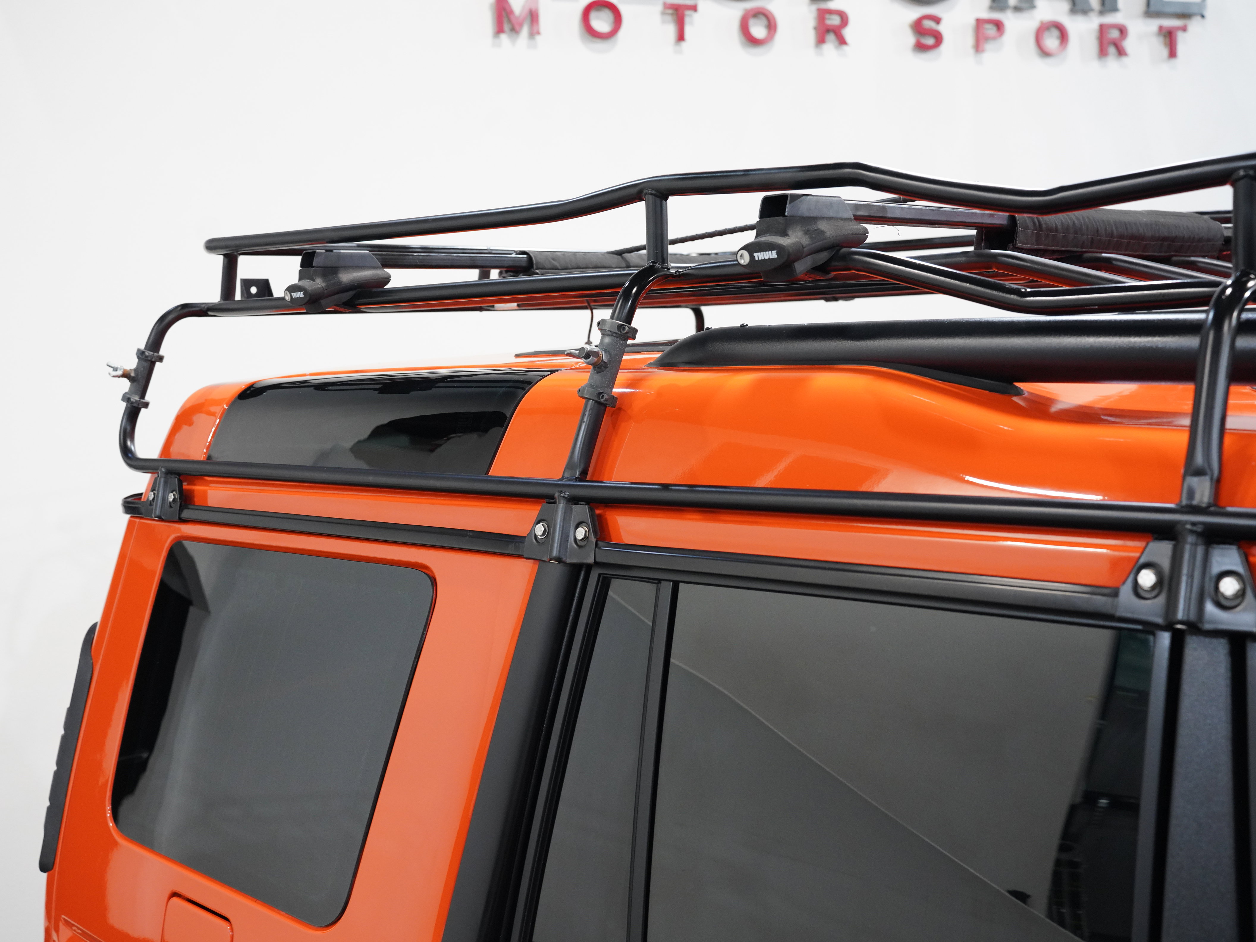 Used 2003 Land Rover Discovery S image 18