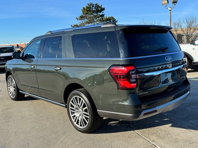 Used 2022 Ford Expedition Max Limited image 10