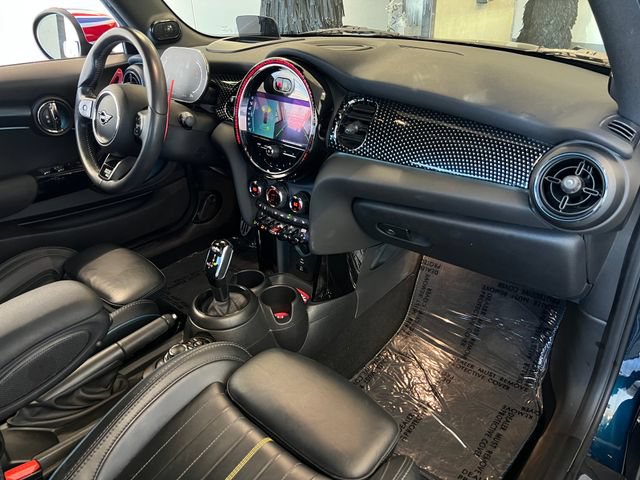 Used 2023 MINI Cooper S w/ Sidewalk Package FWD image 33