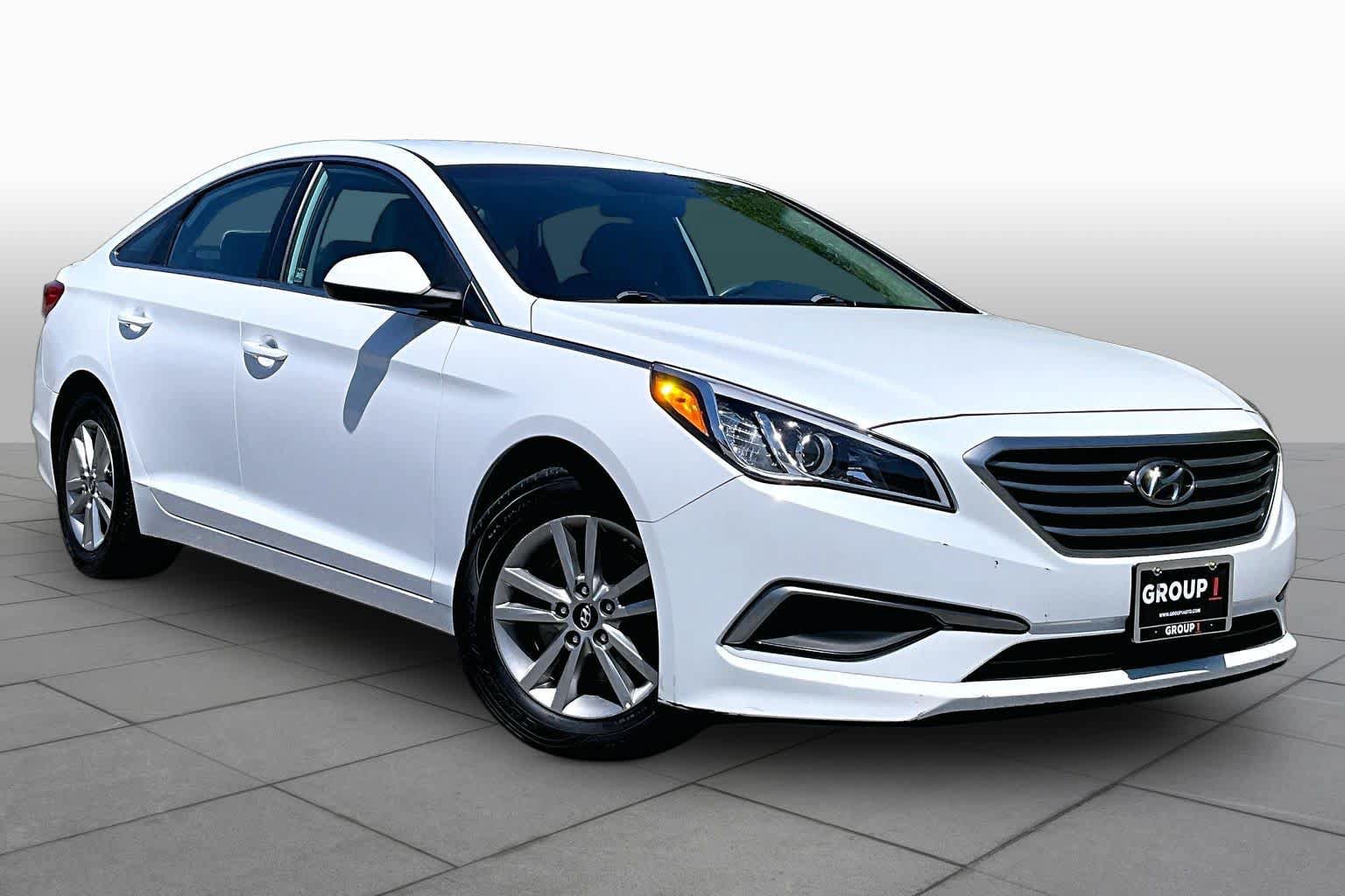 Used 2016 Hyundai Sonata SE FWD image 3