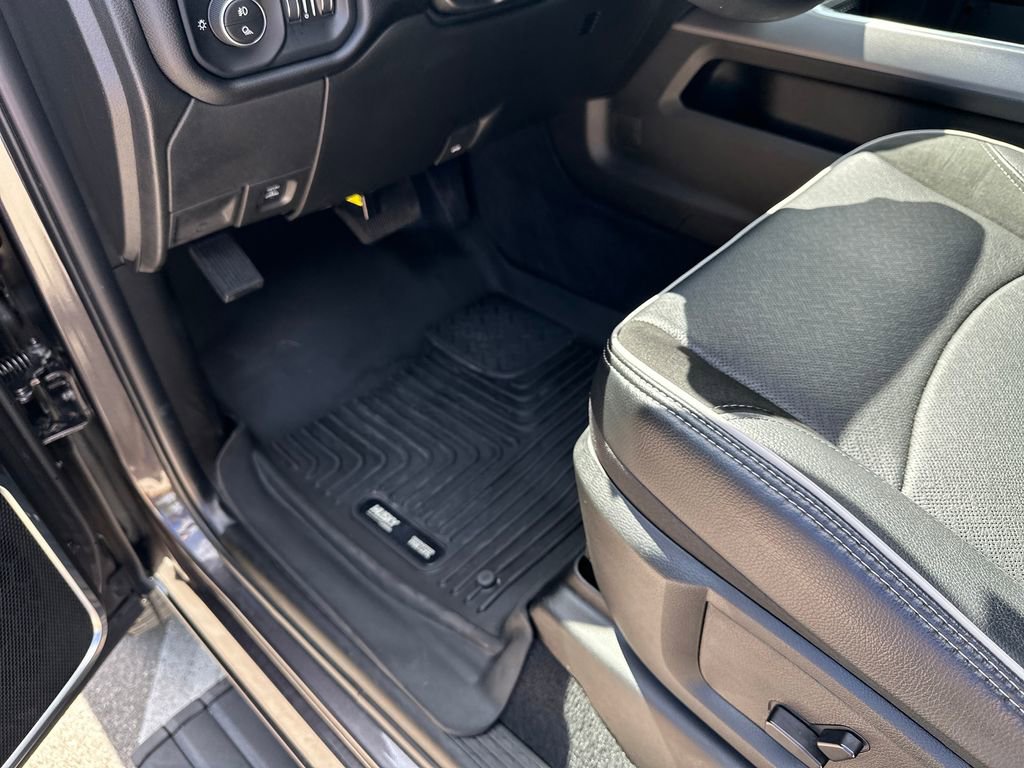 Used 2025 RAM 2500 Laramie w/ Night Edition AWD/4WD image 21