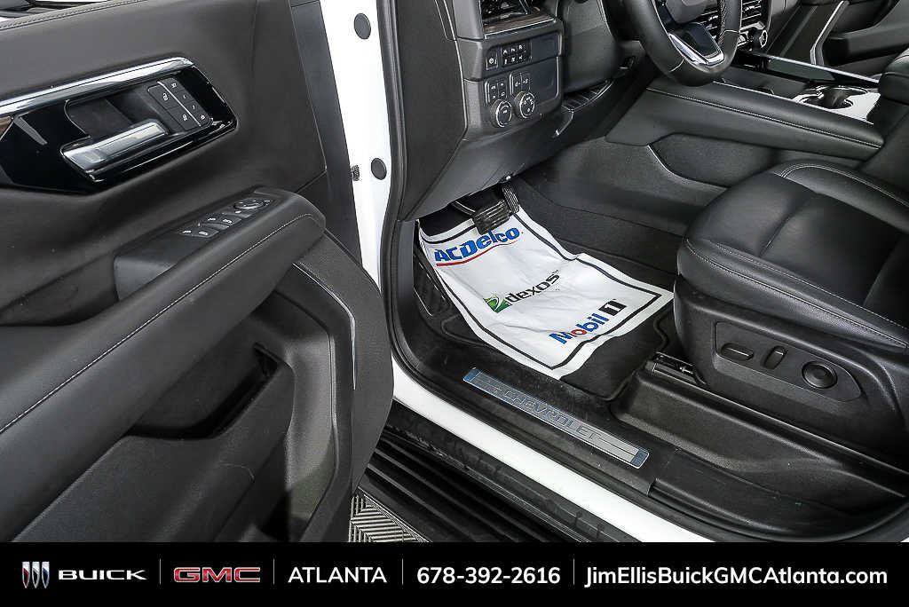 Certified 2025 Chevrolet Tahoe LT AWD/4WD image 7