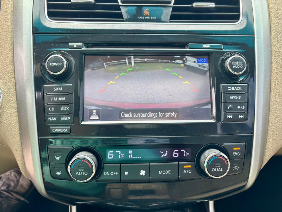 Used 2015 Nissan Altima FWD image 23