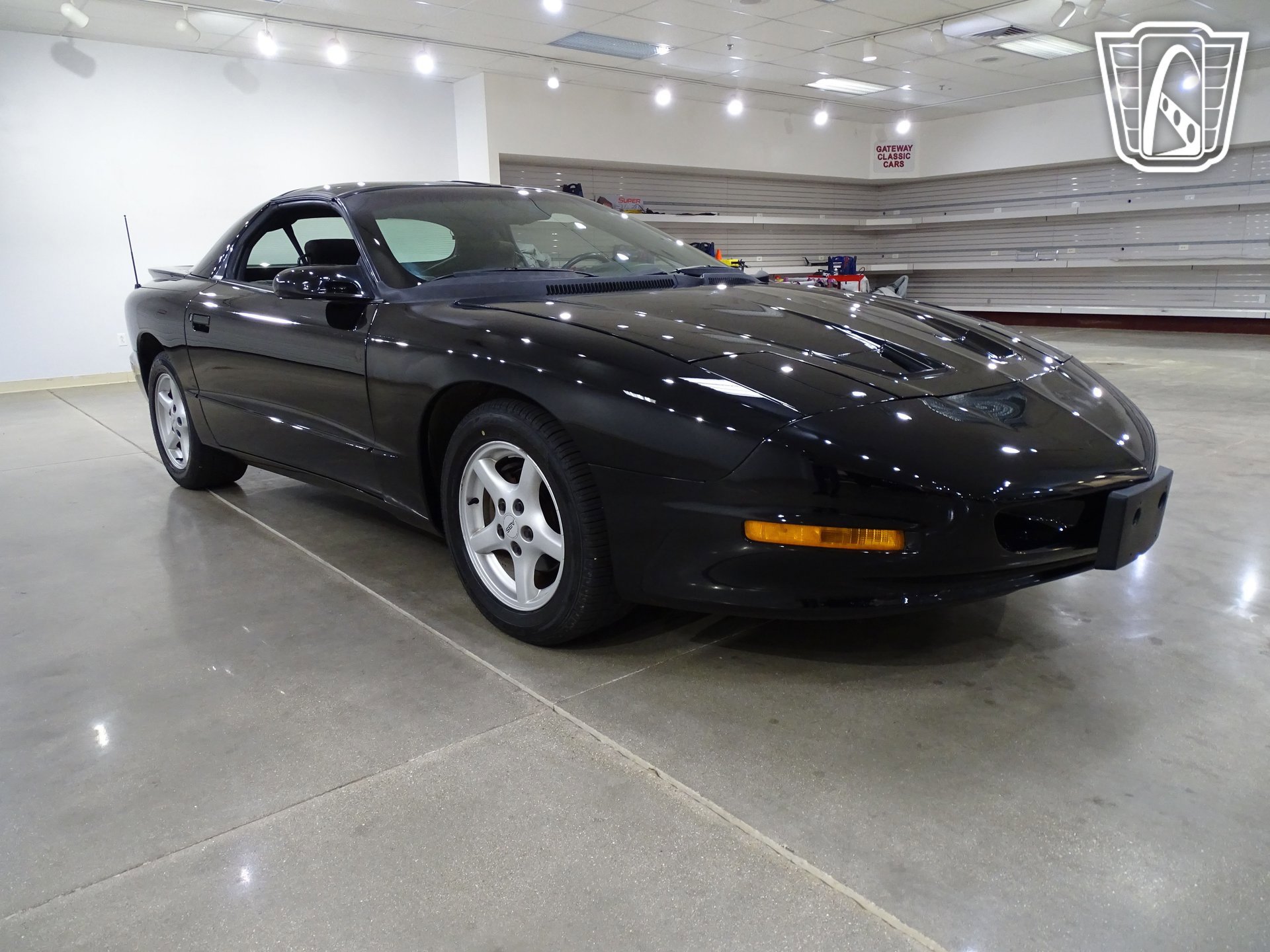 Used 1995 Pontiac Firebird Coupe image 21