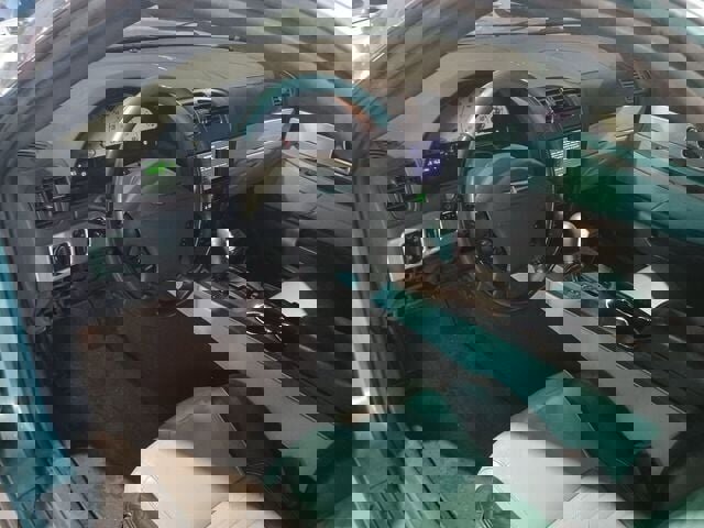 Used 2002 Ford Thunderbird Deluxe image 14