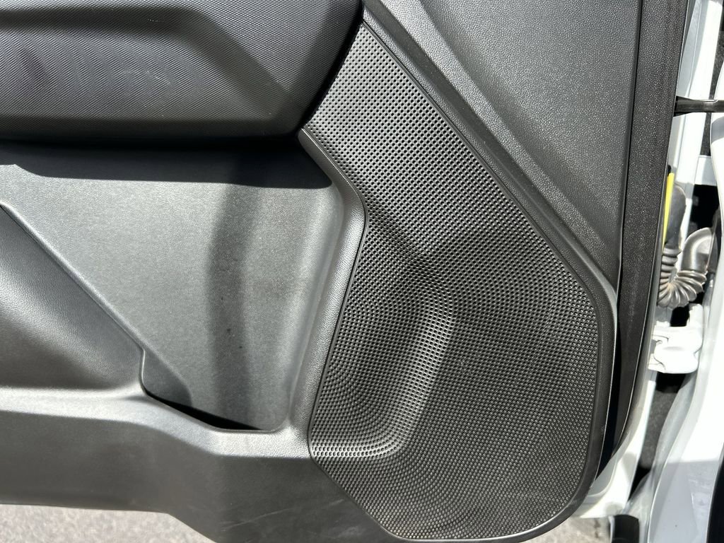 Used 2025 GMC Canyon Elevation image 24