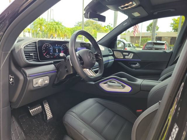 Used 2026 Mercedes-Benz GLS 580 4MATIC image 13