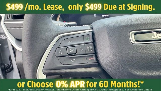 New 2025 Jeep Grand Cherokee Altitude image 22